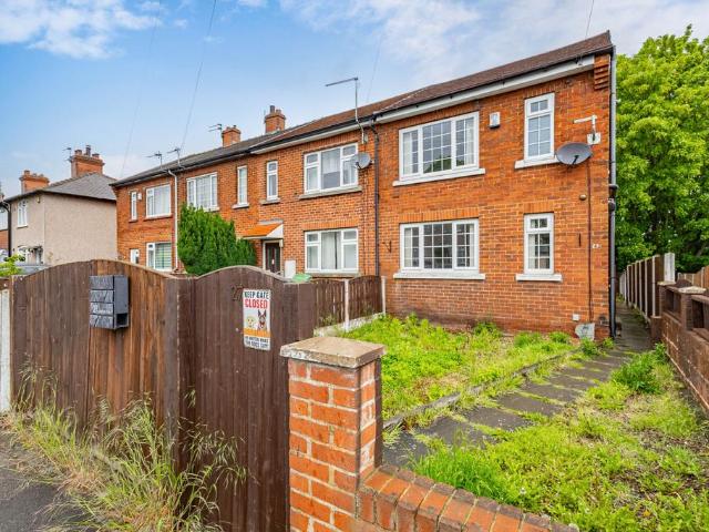 House for sale in Heath, West Yorkshire