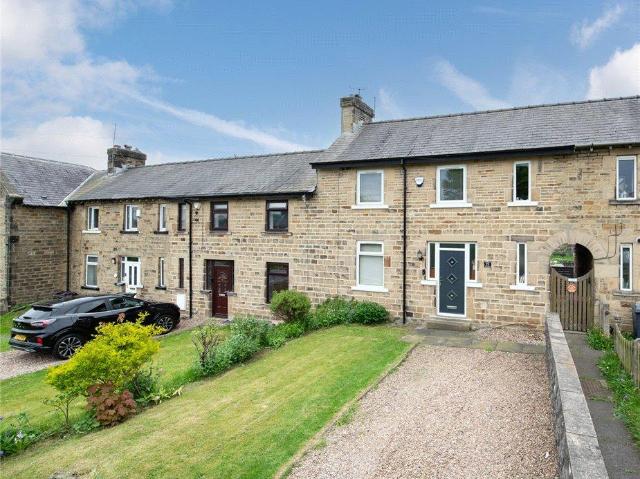 House for sale in Cottingley, West Yorkshire