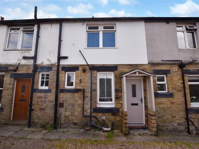 House for sale in Rawdon, West Yorkshire