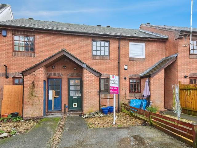 House for sale in New Normanton, East Midlands