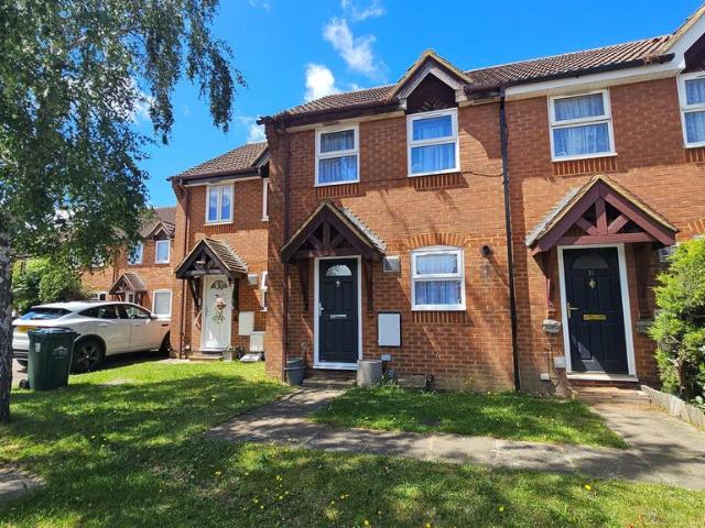 House for sale in West Bedfont, Lower Halliford