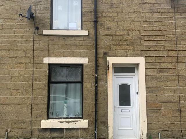 House for sale in Oakenshaw, Backburn