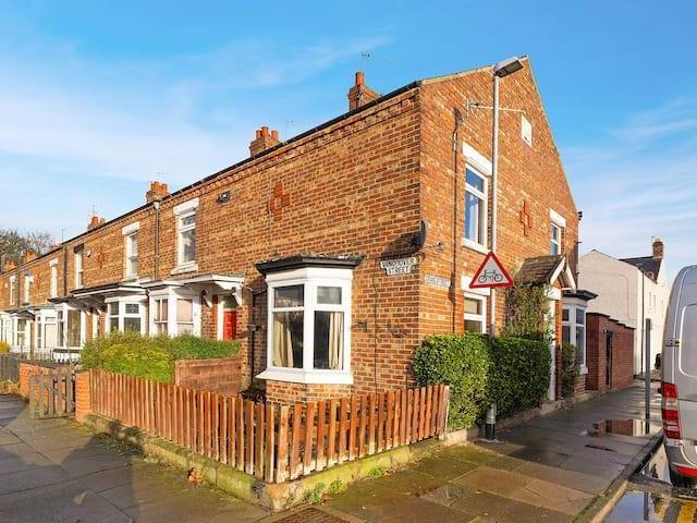 House for sale in Darlington