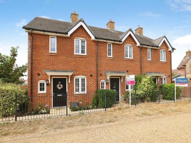 House for sale in Amesbury