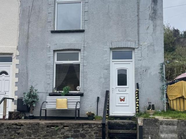 House for sale in Stanleytown, Tylorstown