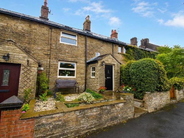 House for sale in Gaulkthorn, Backburn