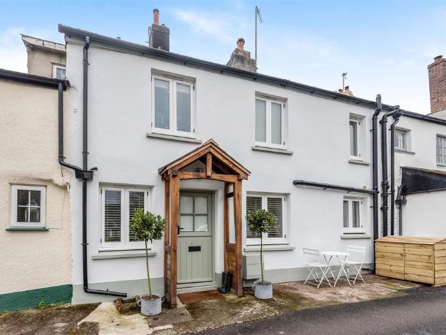 House for sale in Strode, Devon