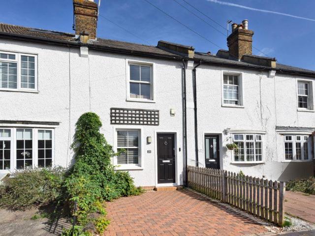 House for sale in Molesey, Elmbridge