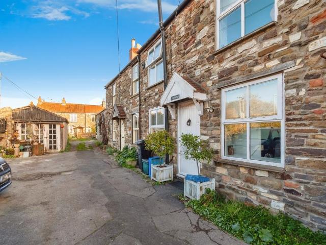 House for sale in Belluton, Pensford