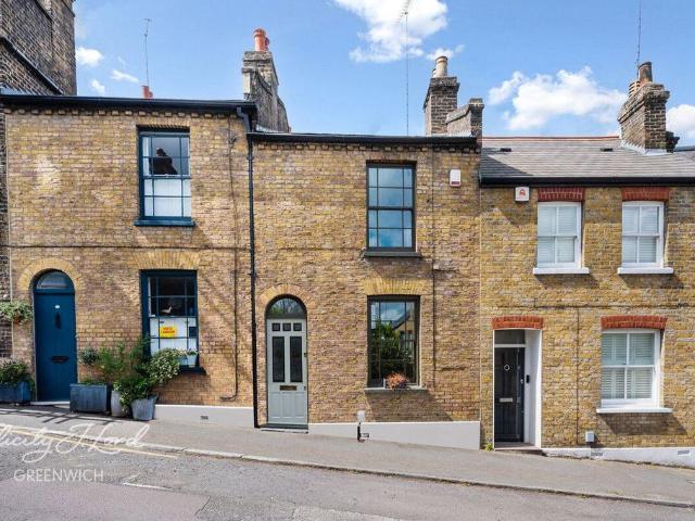 House for sale in Greenwich Town Centre, Isle Of Man