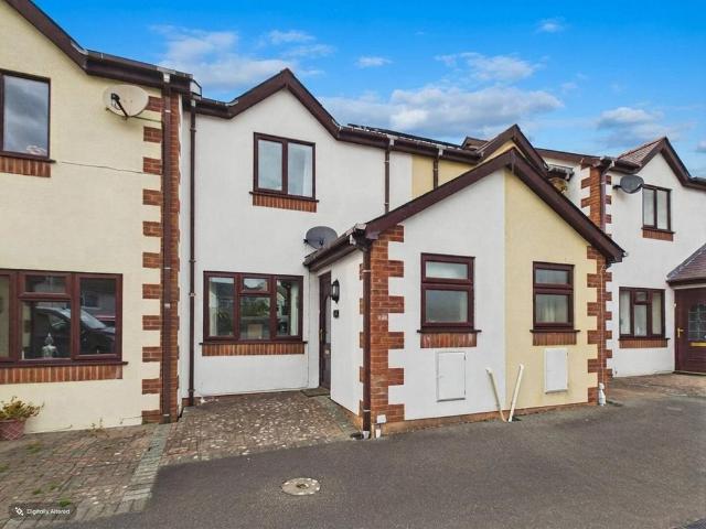 House for sale in Penrhyn, Cemaes
