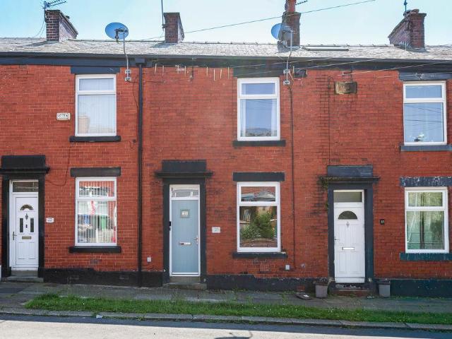 House for sale in Buckley, Burnedge
