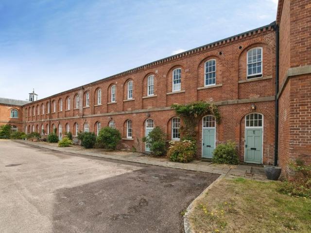 House for sale in Exminster, Teignbridge