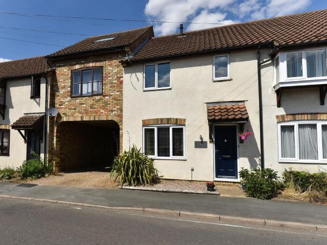 House for sale in Holywell-cum-Needingworth, Huntingdon