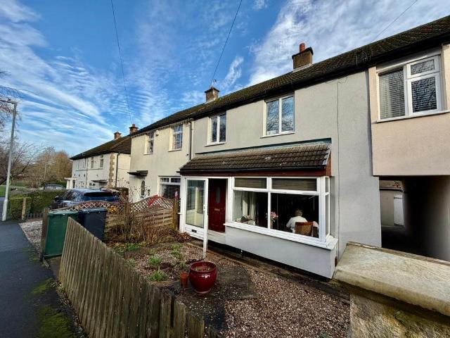 House for sale in Almondbury, West Yorkshire