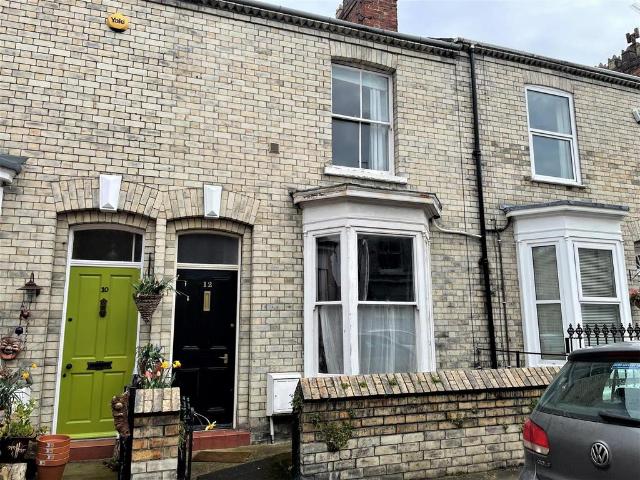House for sale in High Field, York