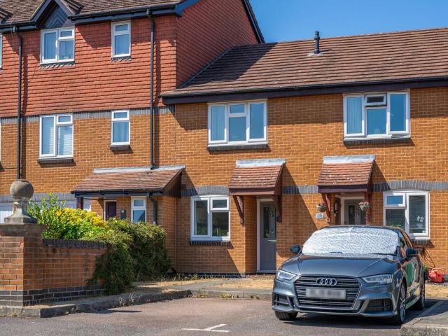 House for sale in Red Hill, Surrey