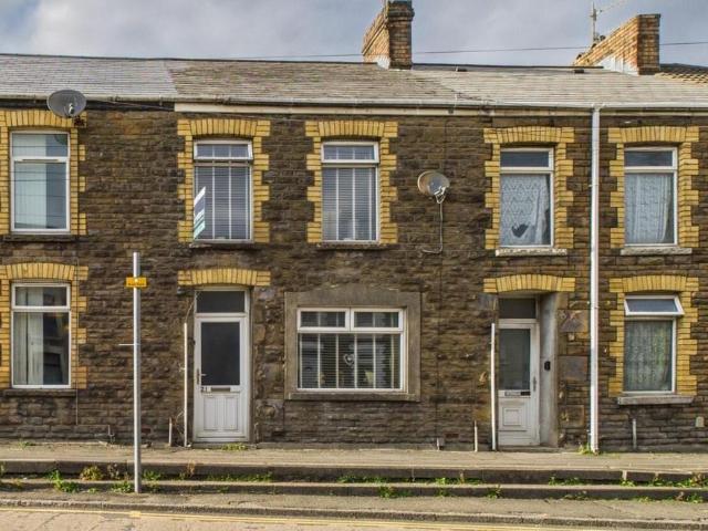 House for sale in Dyffryn Clydach, Neath Abbey