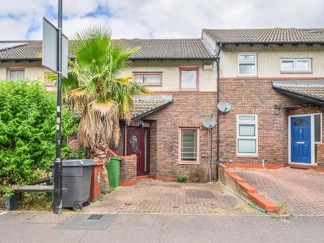 House for sale in Leyton, Greater London
