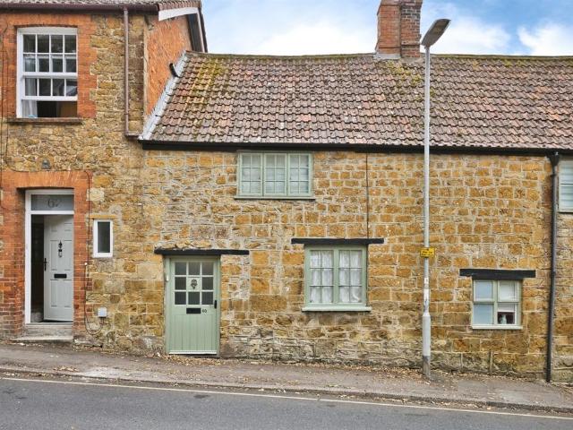 House for sale in Ilminster, Somerset
