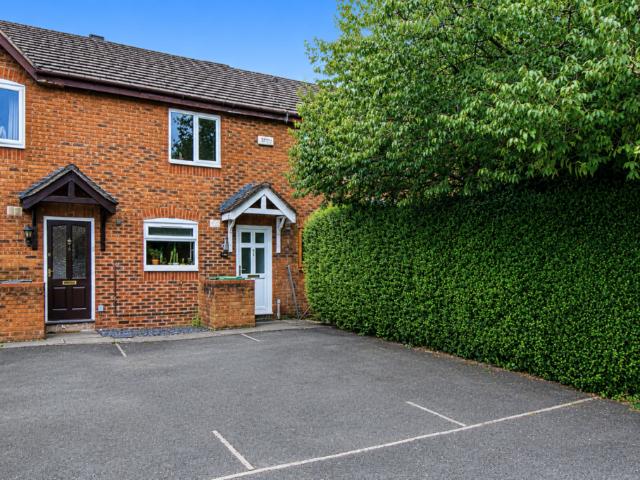 House for sale in Warndon, Worcestershire