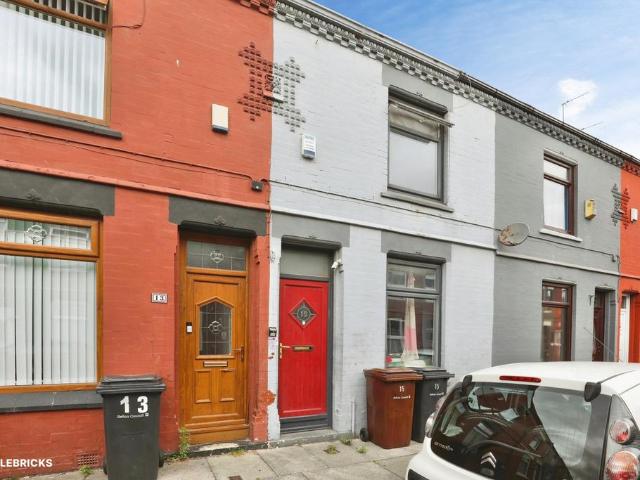 House for sale in Bootle, Sefton