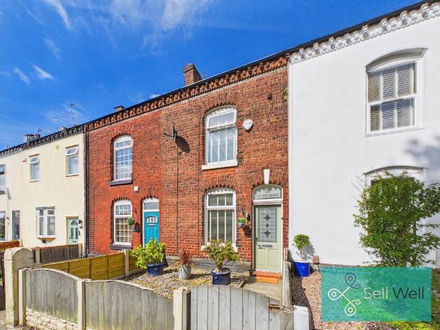 House for sale in Roe Green, Salford