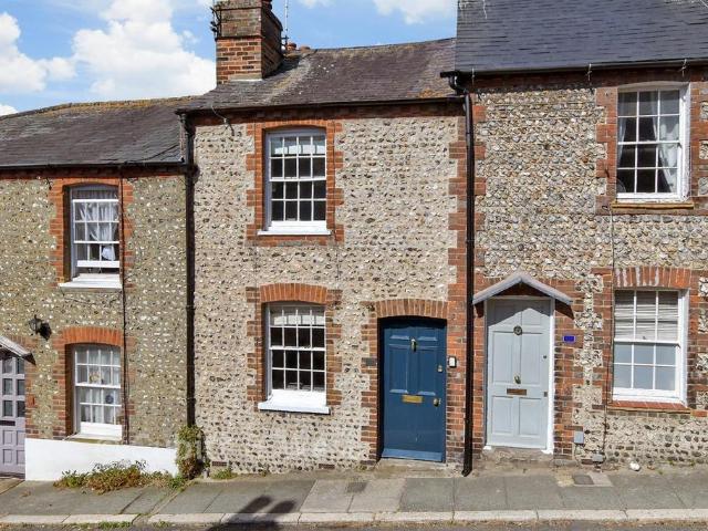 House for sale in Arundel, Clapham