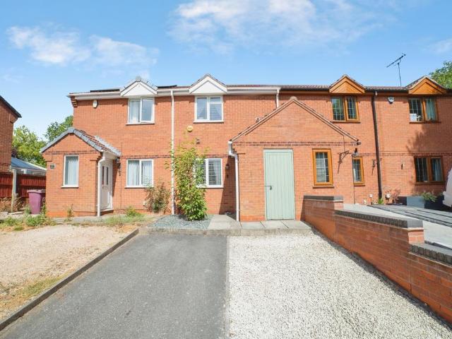 House for sale in Elmton, East Midlands