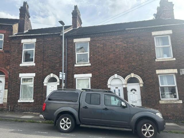 House for sale in Joiner's Square, Hanley