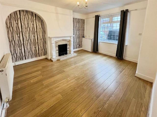 House for sale in Poolfields, Butterton