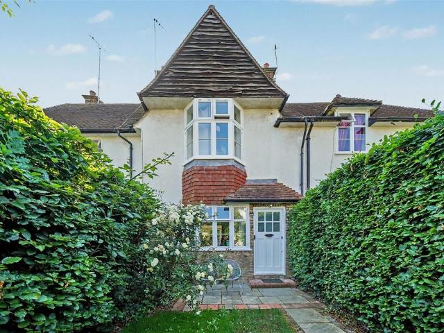 House for sale in London Borough of Barnet, Greater London