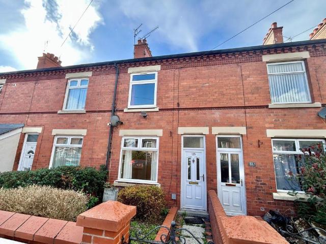 House for sale in The Dunks, Wrexham