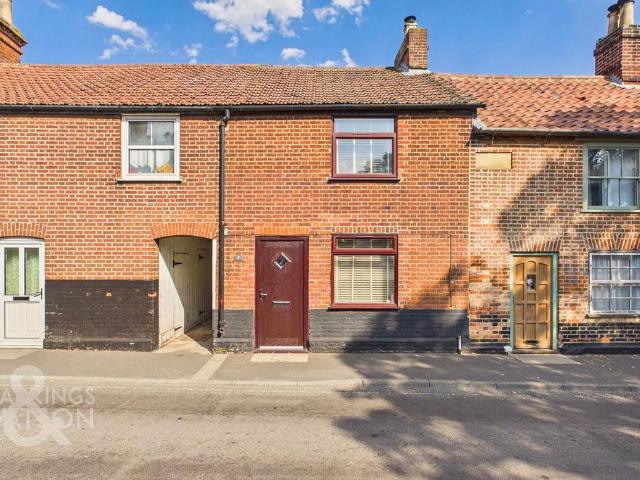 House for sale in Wymondham, Burgh St Peter