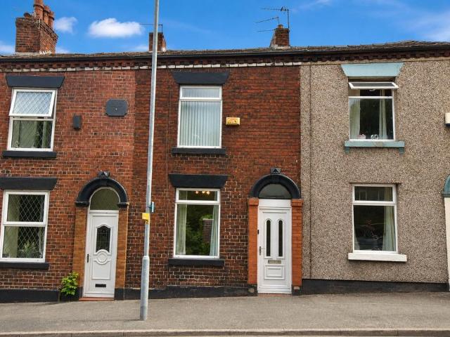 House for sale in Pendock, Greater Manchester