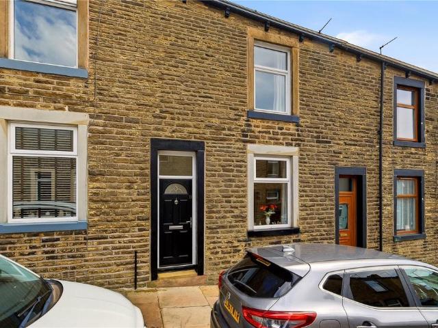 House for sale in Winewall, Higherford