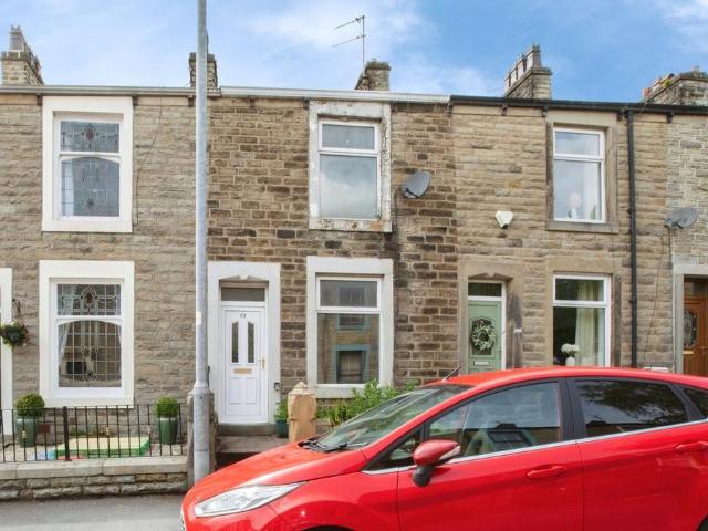 House for sale in Oakenshaw, Backburn
