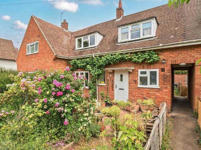 House for sale in Ashampstead, West Berkshire