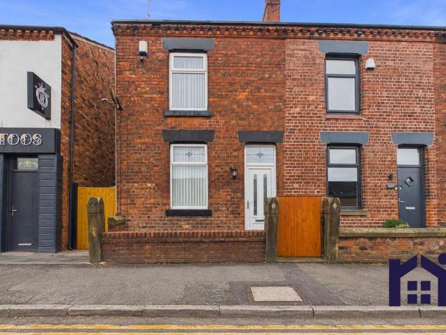 House for sale in Well Court, Wigan