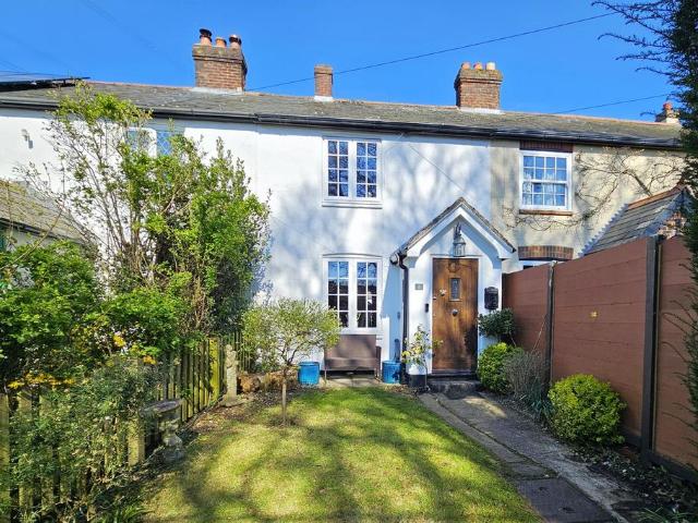House for sale in Bolton Low Houses, Hampshire