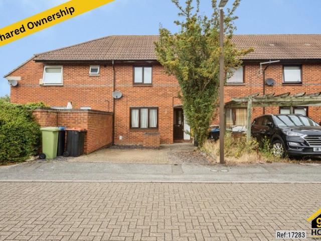 House for sale in Fenny Stratford, Milton Keynes