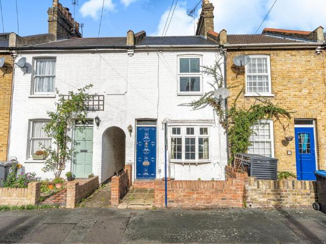 House for sale in Egham Hythe, Row Town