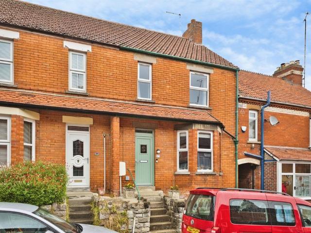 House for sale in Yeovil, Somerset