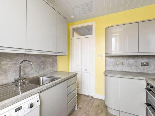 Cottage for sale