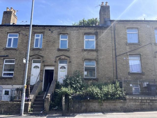 Cottage for sale in Huddersfield, West Yorkshire