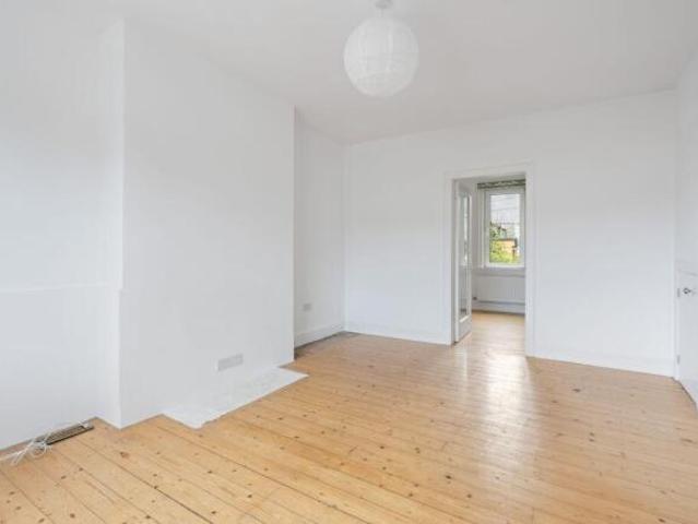 Cottage for sale in Canonmills, Bellevue