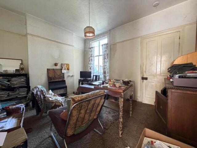 Cottage for sale in Mount Wise
