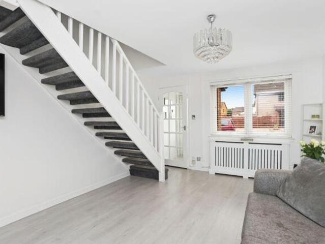 Cottage for sale in Duddingston, Scotland