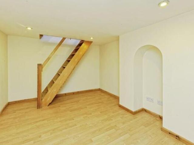 Cottage for sale in Oad Street, Kent