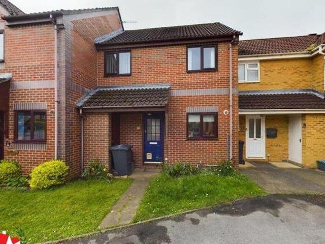 House for sale in Gloucester, Gloucestershire